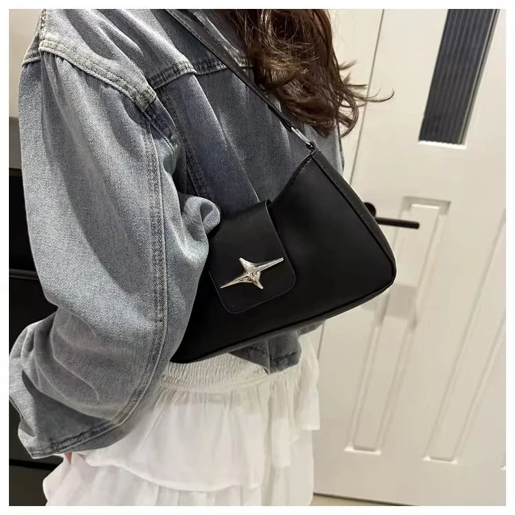 Vintage leather shoulder bag