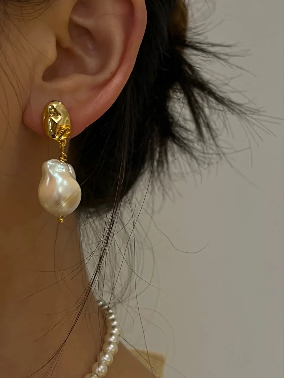 Kshmir New French Retro Baroque Pearl Pendant Earrings